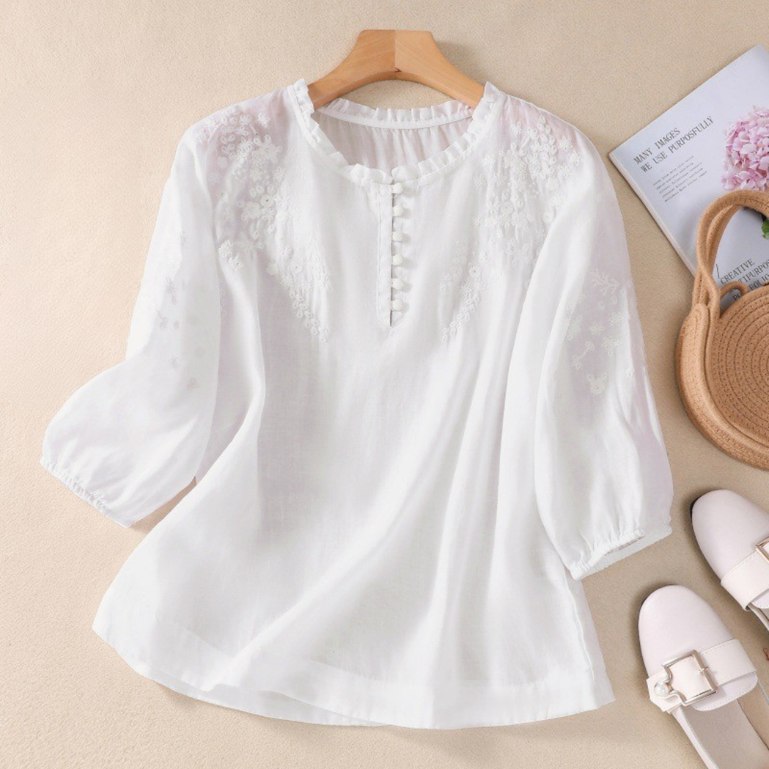 Sorelia – Bluse i bomullsvoile med broderte skuldre