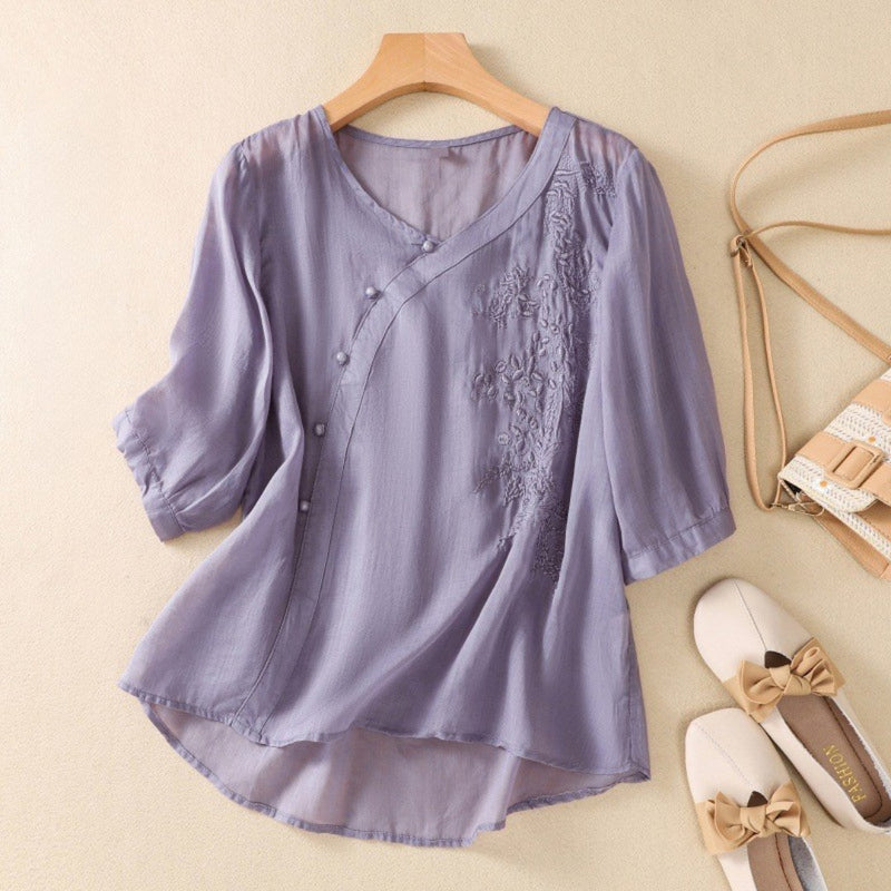 Jorinda | Elegant bluse med broderte detaljer